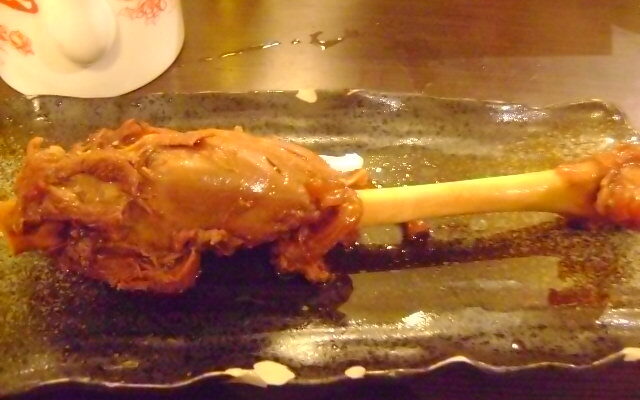 東北人の骨付き羊肉