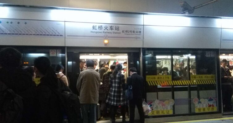 夕方に市内へ向かう10号線