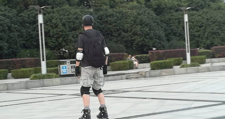 欧米系のローラースケーター